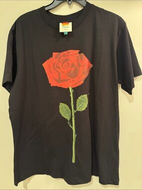 FARM Rio Black T-Shirt with Red Rose Print graphic tea size small